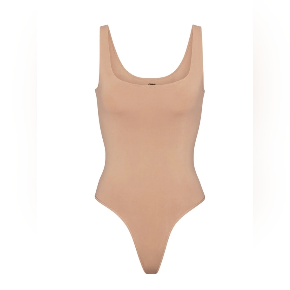 SKIMS SOFT SMOOTHING THONG BODYSUIT/S, 4X/ OCHRE/NWT